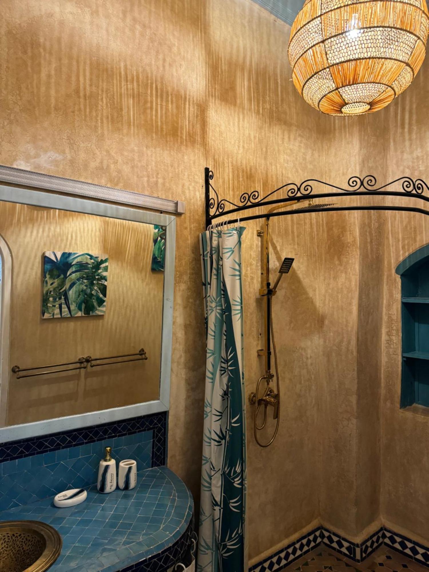 - Familial Dans La Medina Apartment
